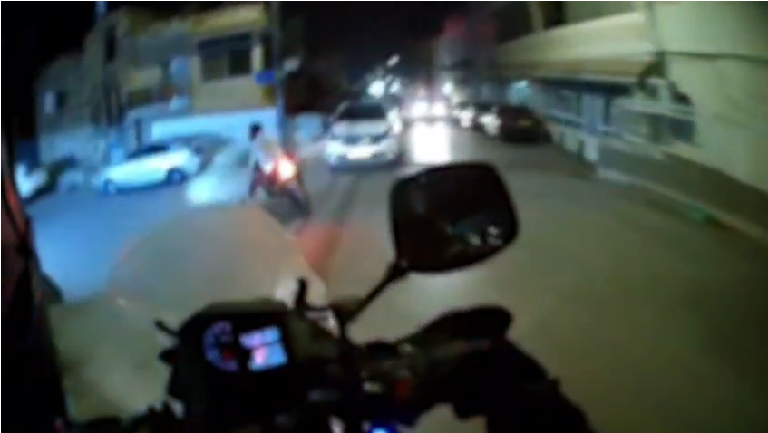 مطاردة واعتقال وتحرير مخالفات 200 مرورية بالقدس